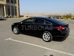 Hyundai Sonata-4