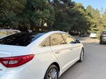 Hyundai Sonata-4
