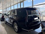 Cadillac Escalade-3