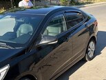 Hyundai Accent-4