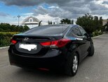 Hyundai Elantra-7