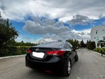 Hyundai Elantra-9