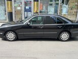 Mercedes E 270-3