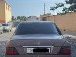 Mercedes 220 E-5