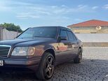 Mercedes 220 E-6