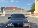 Mercedes 220 E-1