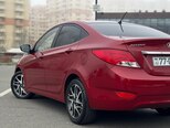 Hyundai Accent-4