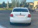 Volkswagen Polo-9