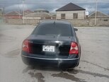 Volkswagen Passat-8