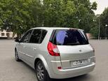Renault Scenic-8