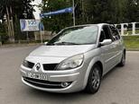 Renault Scenic-13
