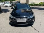 Hyundai Elantra-4