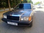Mercedes 190-4