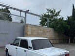 LADA (VAZ) 2107-4