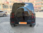 Land Rover Defender-4