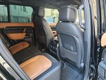 Land Rover Defender-9