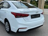 Hyundai Accent-13