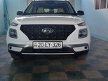 Hyundai Venue-1