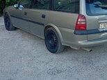 Opel Vectra-4