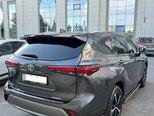 Toyota Highlander-8