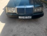 Mercedes 200 D-1
