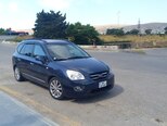 Kia Carens-1