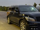 Infiniti QX80-3