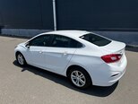 Chevrolet Cruze-15