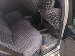 Mercedes E 200-11