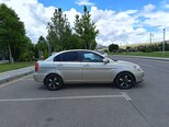 Hyundai Accent-9