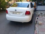 Volkswagen Polo-2