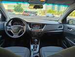 Hyundai Accent-2