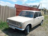 LADA (VAZ) 21011-2