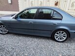 BMW 525-2