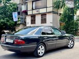 Mercedes E 290-3