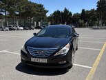 Hyundai Sonata-1