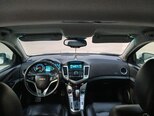 Chevrolet Cruze-12