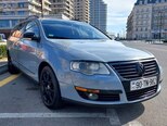 Volkswagen Passat-1