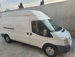 Ford Transit-7