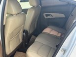 Chevrolet Cruze-13