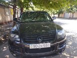 Volkswagen Touareg-1