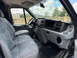 Ford Transit-11