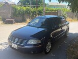 Volkswagen Passat-1