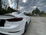 Hyundai Elantra-7