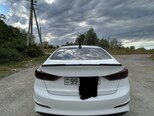 Hyundai Elantra-4