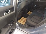 Kia K5-12