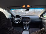 Hyundai Elantra-9