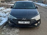 Hyundai Elantra-1