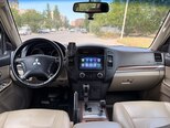 Mitsubishi Pajero-3