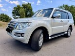 Mitsubishi Pajero-18